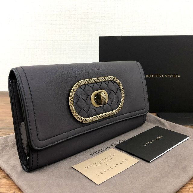 未使用品 BOTTEGAVENETA 長財布 ラムスキン 282