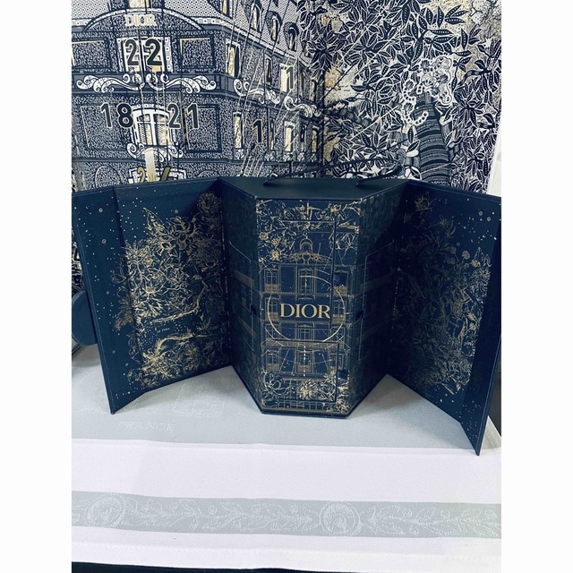 Christian Dior(クリスチャンディオール)のご専用✨ディオール モンテーニュ コフレ＜ホリデー2022＞(限定品) コスメ/美容のキット/セット(コフレ/メイクアップセット)の商品写真