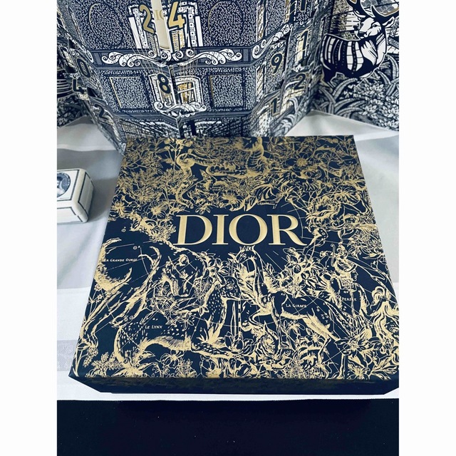 Christian Dior(クリスチャンディオール)のご専用✨ディオール モンテーニュ コフレ＜ホリデー2022＞(限定品) コスメ/美容のキット/セット(コフレ/メイクアップセット)の商品写真