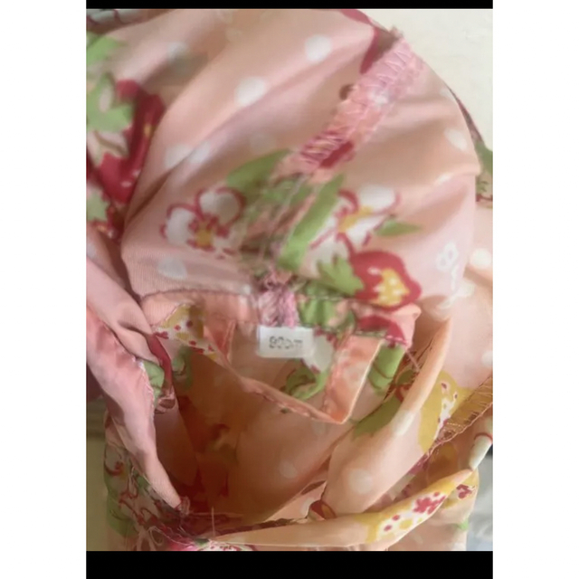 くまさん×イチゴ柄　レインコート　90cm ピンク色 キッズ/ベビー/マタニティのこども用ファッション小物(レインコート)の商品写真