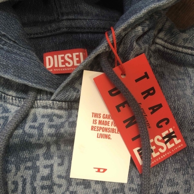 DIESEL(ディーゼル)のディーゼル　パーカー　新品　新作　限定値下げ メンズのトップス(パーカー)の商品写真