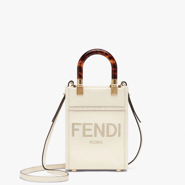 FENDI - FENDI ホワイトショルダーバッグ
