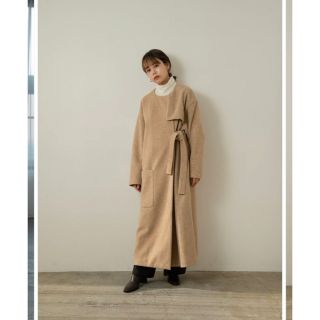 トゥデイフル(TODAYFUL)の【Amiur】no collar waist belt coat(ロングコート)