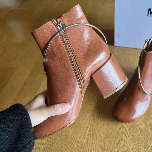 MM6(エムエムシックス)のMM6 Maison Margiela ブーツ　新品 レディースの靴/シューズ(ブーツ)の商品写真