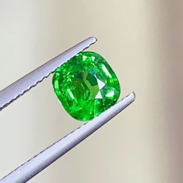 ⭐天然 ツァボライト ルース 1.78ct | mezcla.in