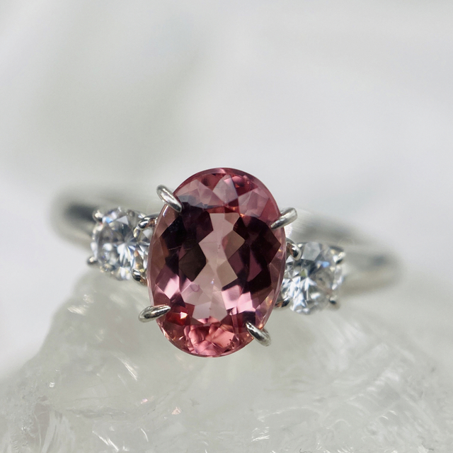 高級 ピンク インペリアルトパーズ1.26ct リング 鑑付 レディースのアクセサリー(リング(指輪))の商品写真