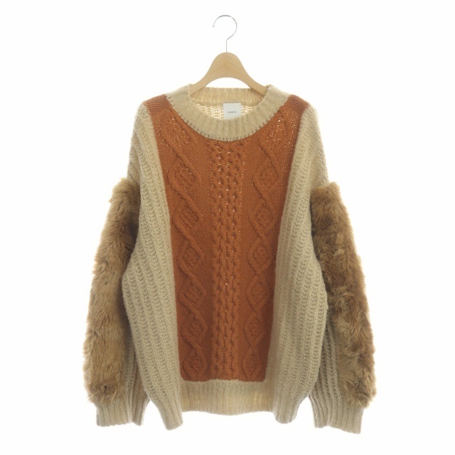 Ameri VINTAGE(アメリヴィンテージ)のアメリヴィンテージ ECO FUR SLEEVE KNIT ニット セーター レディースのトップス(ニット/セーター)の商品写真