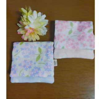 8重ガーゼ　ハーフハンカチ　2枚　紫陽花(ピンク＆紫)ハンドメイド　fuwara(ハンカチ/バンダナ)