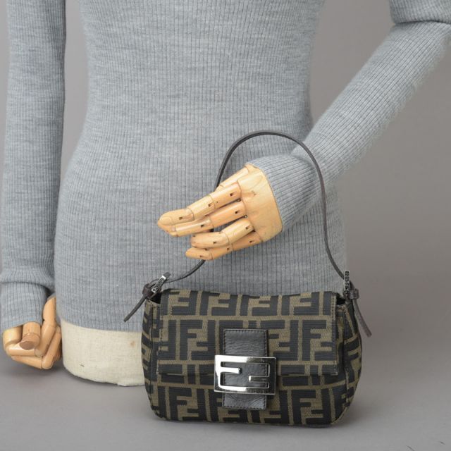 美品 FENDI フェンディ ズッカ ハンドバッグ キャンバス レザー カーキ