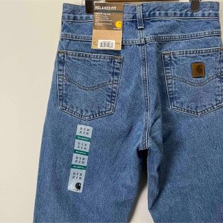 カーハート(carhartt)のカーハート　デニムパンツ　ワンポイントロゴ　ゆるだぼ　30×30 新品(デニム/ジーンズ)