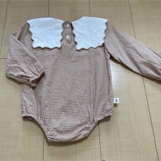 刺繍 ロンパース 韓国子供服 キッズ/ベビー/マタニティのベビー服(~85cm)(ロンパース)の商品写真