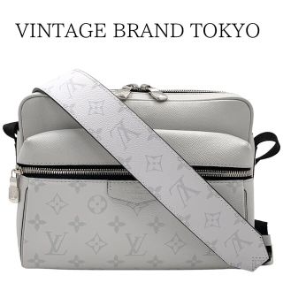 ヴィトン(LOUIS VUITTON) タイガ ショルダーバッグ(メンズ)の通販 300