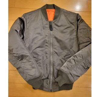 アルファインダストリーズ(ALPHA INDUSTRIES)のAlpha industries MA-1 フライトジャケット グリーン(フライトジャケット)