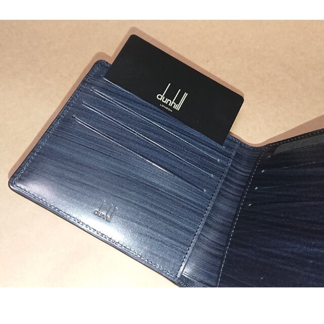 Dunhill(ダンヒル)のdunhill ダンヒル 二つ折り財布 カード・ポケット８箇所 未使用品 メンズのファッション小物(折り財布)の商品写真