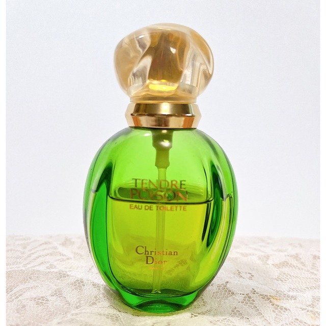 Christian Dior(クリスチャンディオール)のDior  TENDRE POISON  プワゾン　タンドゥール  香水  コスメ/美容の香水(香水(女性用))の商品写真