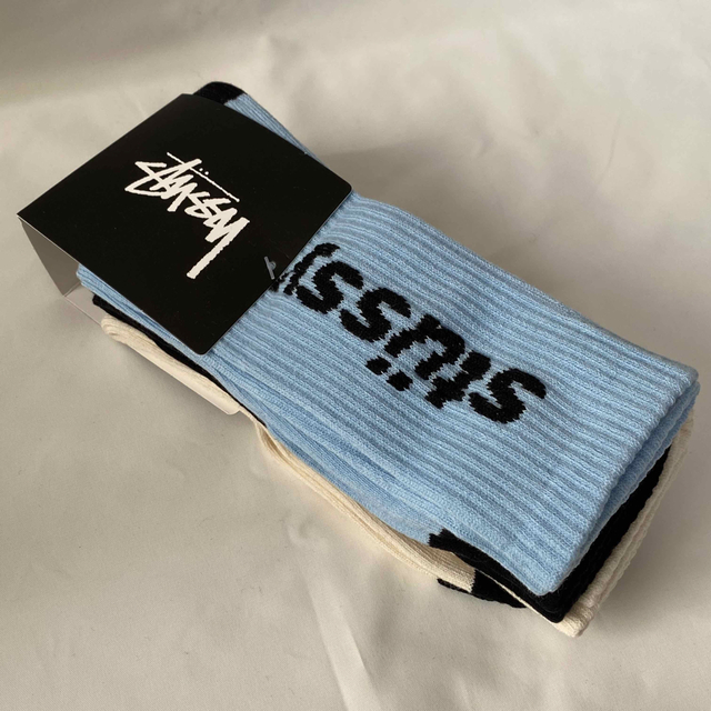 STUSSY(ステューシー)の海外限定・3足セット❗️STUSSY ステューシー　靴下　ソックス　 メンズのレッグウェア(ソックス)の商品写真