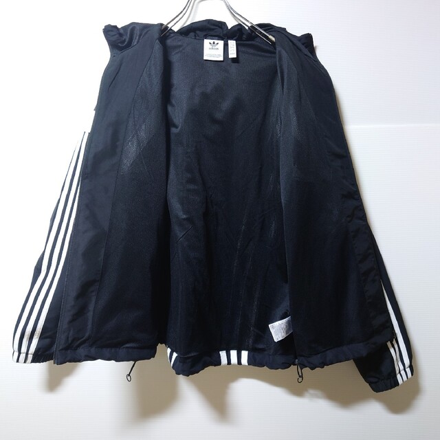 adidas(アディダス)の【SPIRIT】adidas★ウインドブレーカー★ナイロンジャケット★黒★XL メンズのジャケット/アウター(ナイロンジャケット)の商品写真