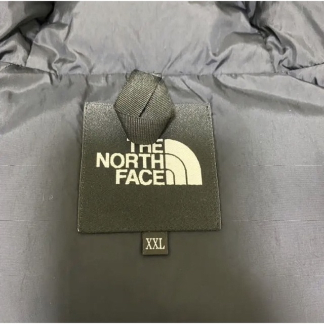 THE NORTH FACE(ザノースフェイス)の極美品　THE NORTH FACE Nuptse ヌプシ フーディー XXL メンズのジャケット/アウター(ダウンジャケット)の商品写真