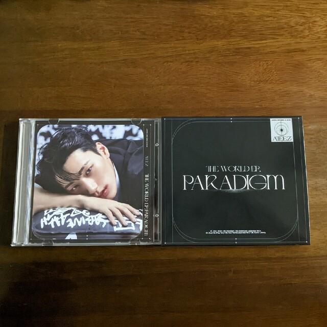 ATEEZ(エイティーズ)のATEEZ　サン　日本FCトレカ　THE WORLD EP: PARADIGM エンタメ/ホビーのCD(K-POP/アジア)の商品写真