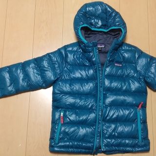 パタゴニア(patagonia)のパタゴニア　ダウンジャケット　BoysM 140(ジャケット/上着)