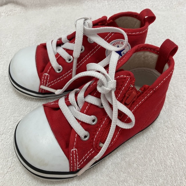 CONVERSE(コンバース)の【美品】コンバース　baby 赤　13センチ キッズ/ベビー/マタニティのベビー靴/シューズ(~14cm)(スニーカー)の商品写真