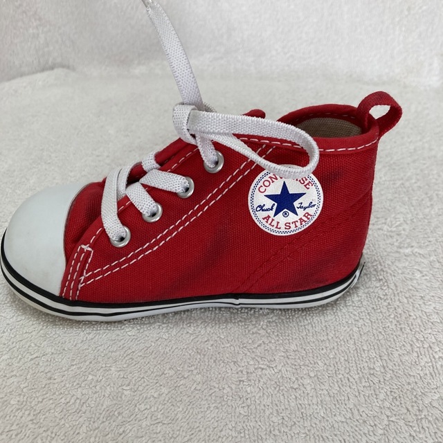 CONVERSE(コンバース)の【美品】コンバース　baby 赤　13センチ キッズ/ベビー/マタニティのベビー靴/シューズ(~14cm)(スニーカー)の商品写真