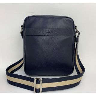 コーチ(COACH)の極美品★コーチ メンズ COACH スムース レザー ショルダー バッグ(ショルダーバッグ)