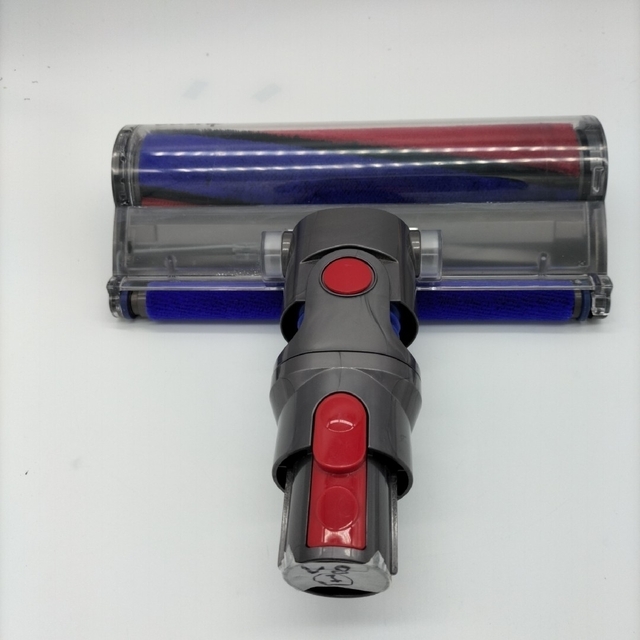 Dyson(ダイソン)のV7.V8専用。①ソフトローラークリーナーヘッド スマホ/家電/カメラの生活家電(掃除機)の商品写真