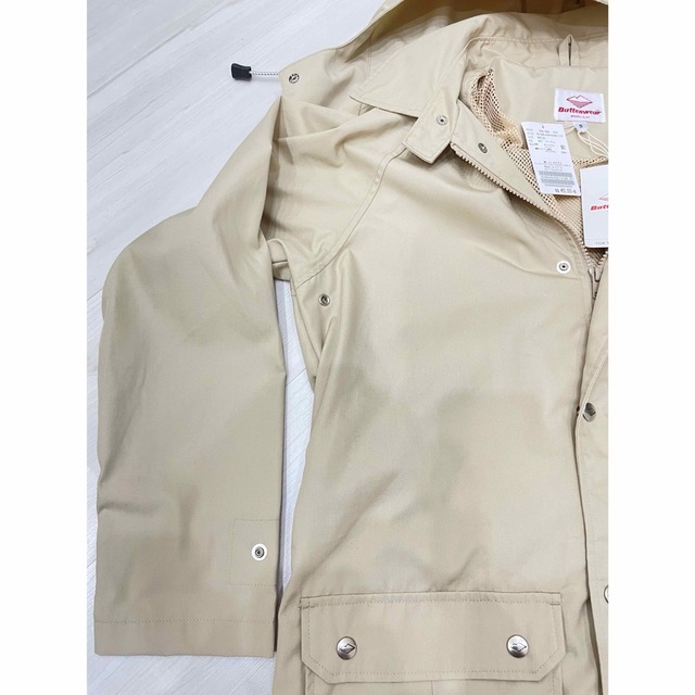 BATTENWEAR(バテンウエア)の【新品】Battenwear トレンチコート　モッズコート　ベージュ　Sサイズ レディースのジャケット/アウター(トレンチコート)の商品写真