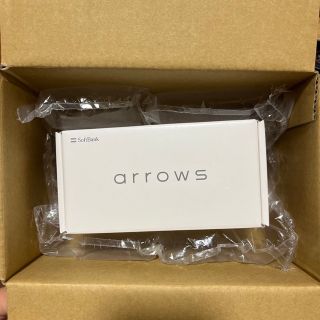 アローズ(arrows)の【新品未開封】arrows We ホワイト 64 GB Softbank(スマートフォン本体)