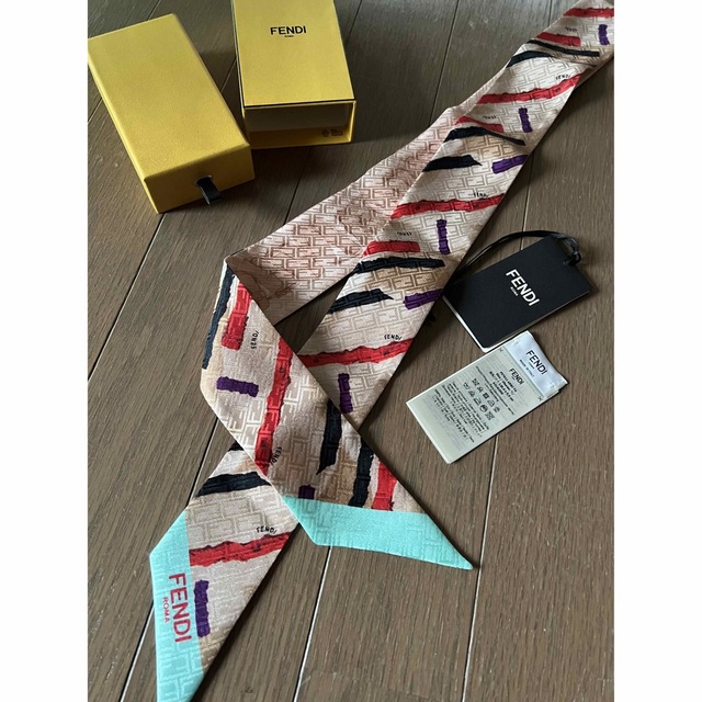 FENDI - 専用 新品未使用 2022AW 今季最新作 FENDI ラッピー マルチ