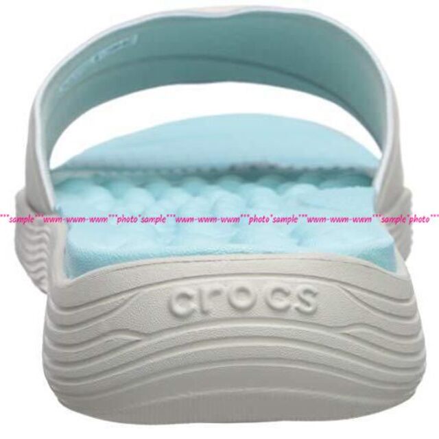 crocs(クロックス)のクロックス サンダル「リバイバ スライド」レディース W6(22cm) 白 レディースの靴/シューズ(サンダル)の商品写真