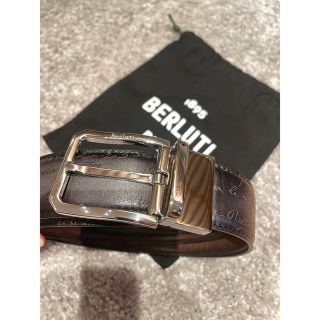 ベルルッティ(Berluti)の【美品】ベルルッティ ヴァーサタイル イタリアンレザーベルト(ベルト)