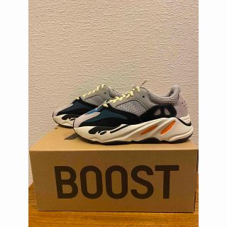 YEEZY（adidas） - adidas YEEZY BOOST 700 