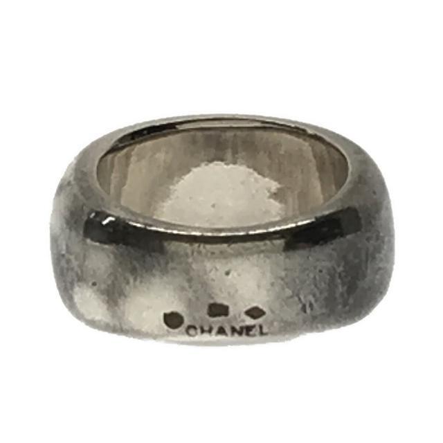 CHANEL(シャネル)の【美品】  CHANEL / シャネル | フランス製 silver 925 ロゴ刻印 リング 箱・保存袋有 | シルバー | レディース レディースのアクセサリー(リング(指輪))の商品写真