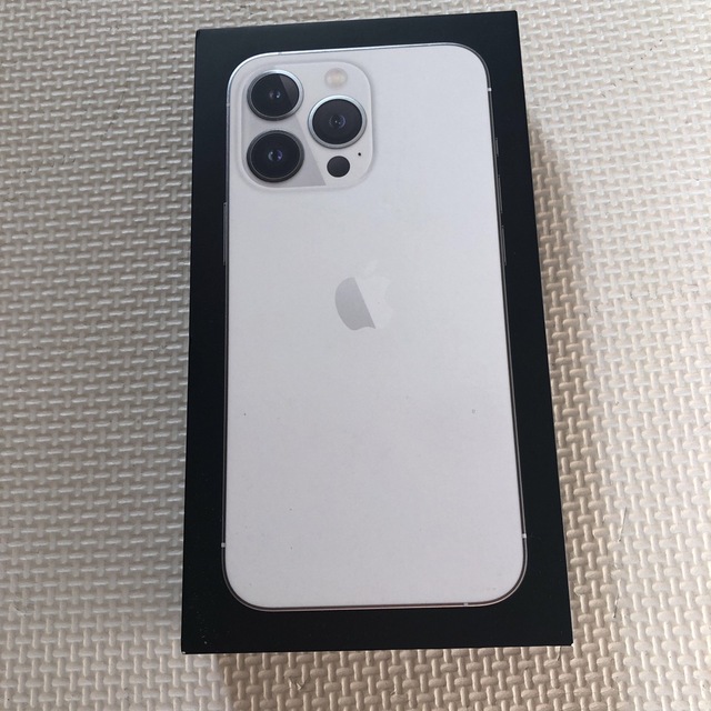 iPhone 13 Pro シルバー 128 GB SIMフリー - スマートフォン本体 iPhone 13 Pro シルバー 128 GB SIMフリー - スマートフォン本体