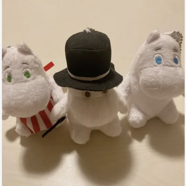 MOOMIN(ムーミン)のムーミンファミリー　キーホルダー　ぬいぐるみ エンタメ/ホビーのおもちゃ/ぬいぐるみ(キャラクターグッズ)の商品写真