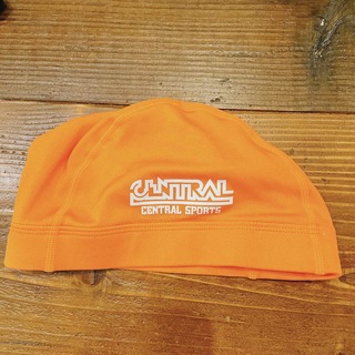 セントラル　オレンジ帽子　美品　水泳帽
