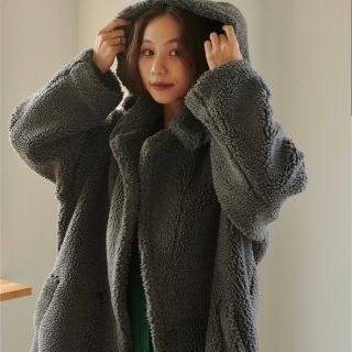 ランデブー(RANDEBOO)のRANDEBOO Cats boa coat(ロングコート)