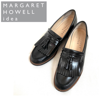マーガレットハウエル(MARGARET HOWELL)のMARGARET HOWELL idea   タッセルフリンジローファー22.5(ローファー/革靴)