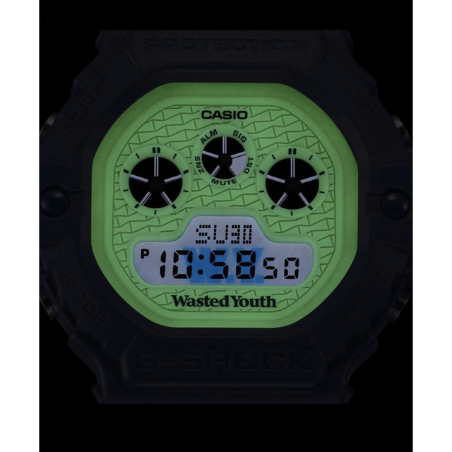 G-SHOCK(ジーショック)のWasted Youth × G-SHOCK DW-5900WY メンズの時計(腕時計(デジタル))の商品写真