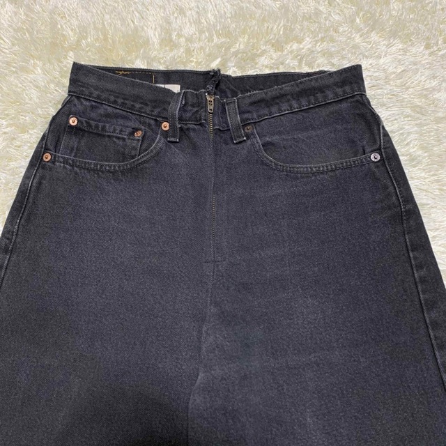 77CIRCA(ナナナナサーカ)の77circa ナナナナサーカ Levi's 505 リメイク ブラックデニム レディースのパンツ(デニム/ジーンズ)の商品写真