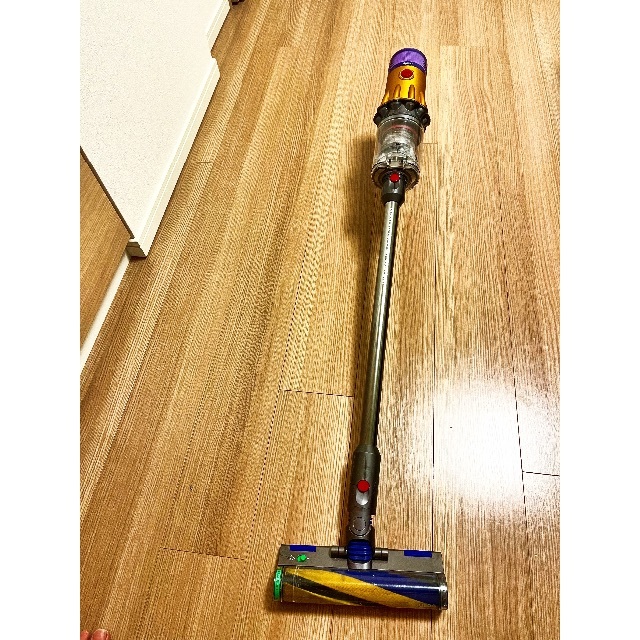 Dyson V12 Detect ダイソン　掃除機　　最上位　軽い　バッテリー