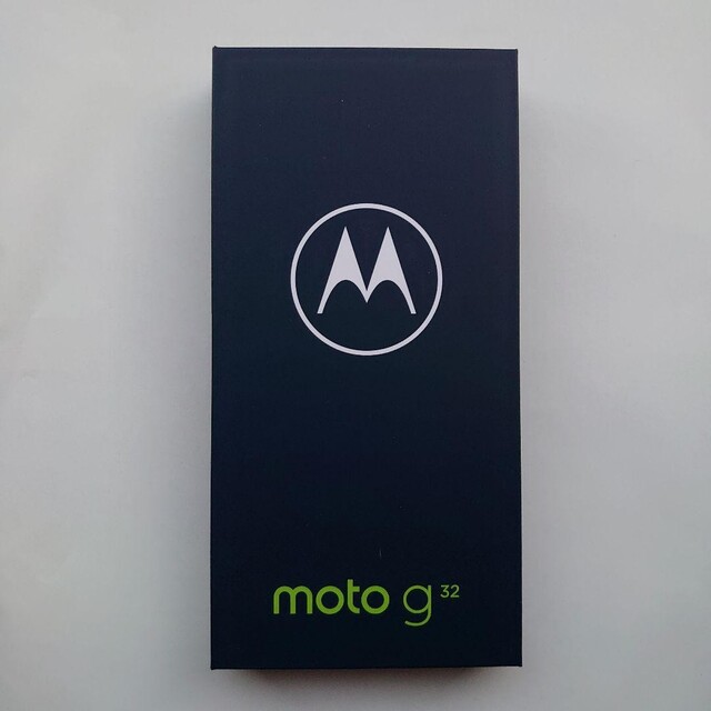 モトローラmoto g32 ミネラルグレイ