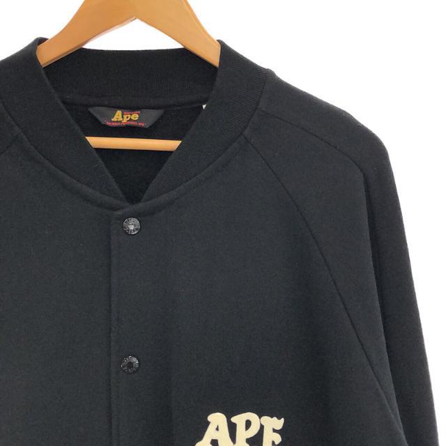 A BATHING APE / アベイシングエイプ | コットン ロゴ フロッキー プリント スウェット スタジャン | XL | ブラック | メンズ メンズのジャケット/アウター(その他)の商品写真