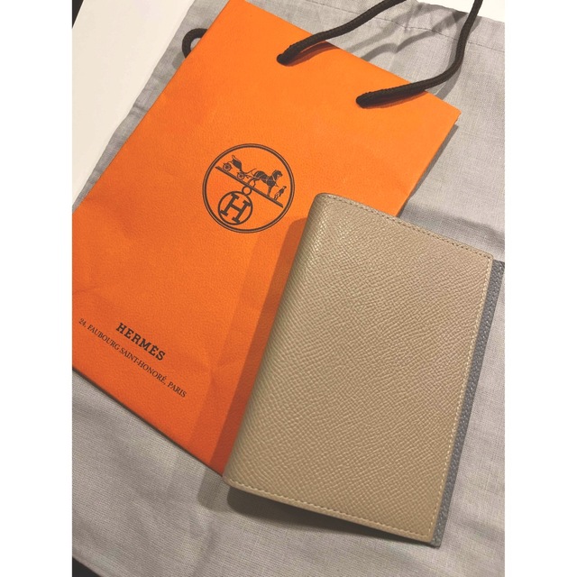 Hermes(エルメス)のエルメス　手帳カバー　アジェンダGM  ハンドメイドの文具/ステーショナリー(その他)の商品写真