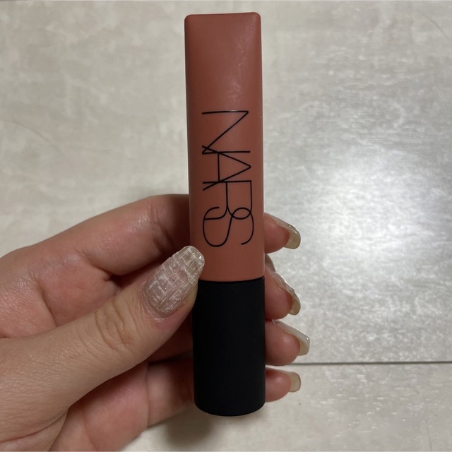 NARS(ナーズ)のNARS エアーマットリップカラー　00037 THRUST コスメ/美容のベースメイク/化粧品(口紅)の商品写真