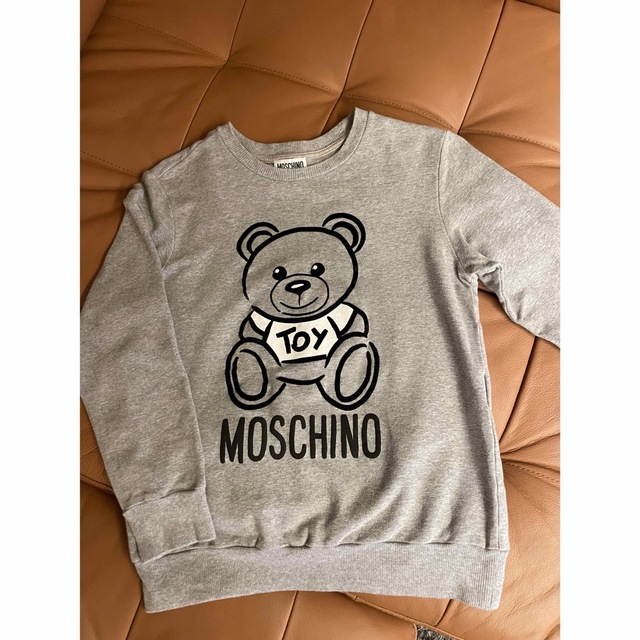 MOSCHINO トレーナー