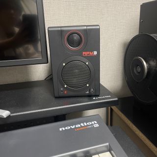 ヤマハ(ヤマハ)のAKAI professional RPM3 モニタースピーカー(スピーカー)