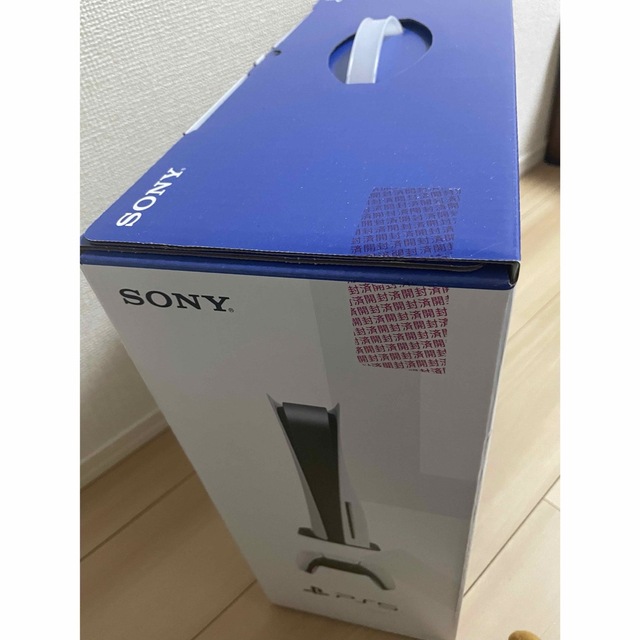 SONY(ソニー)の新品未使用　SONY PlayStation5 CFI-1200A 01 エンタメ/ホビーのゲームソフト/ゲーム機本体(家庭用ゲーム機本体)の商品写真